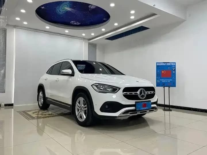 Mercedes-Benz GLA, 2021 — фото 1